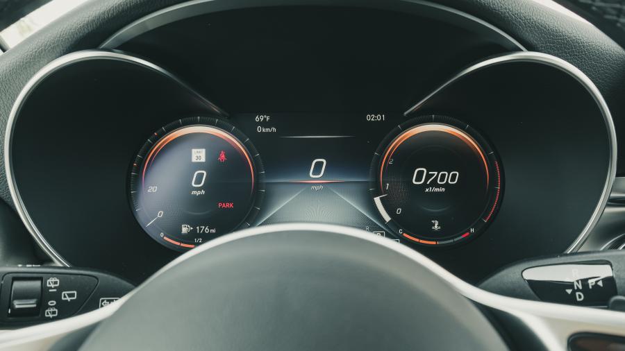 Панель приборов Mercedes-Benz GLC300 (X253) 2019 года  (NA) (фото 10 из 33)